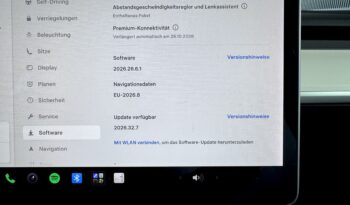 TESLA Model Y Long Range Dual AWD AHK 20 Zoll Steuer voll