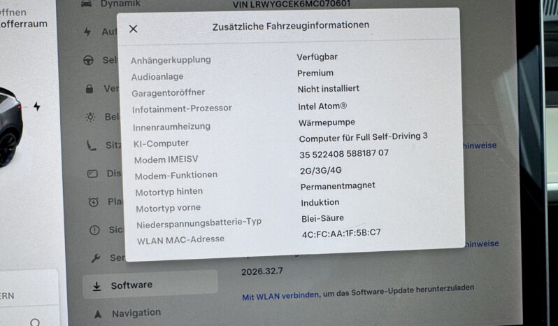 TESLA Model Y Long Range Dual AWD AHK 20 Zoll Steuer voll