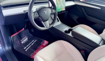 TESLA Model Y Long Range Dual AWD AHK 20 Zoll Steuer voll
