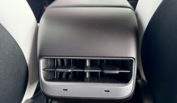 TESLA Model Y Long Range Dual AWD AHK 20 Zoll Steuer voll
