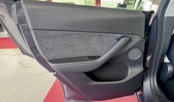 TESLA Model Y Long Range Dual AWD AHK 20 Zoll Steuer voll