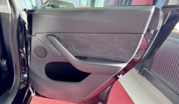 TESLA Model Y Performance Dual AWD All Black Steuer 21 Zoll voll