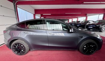 TESLA Model Y Long Range Dual AWD AHK 20 Zoll Steuer voll